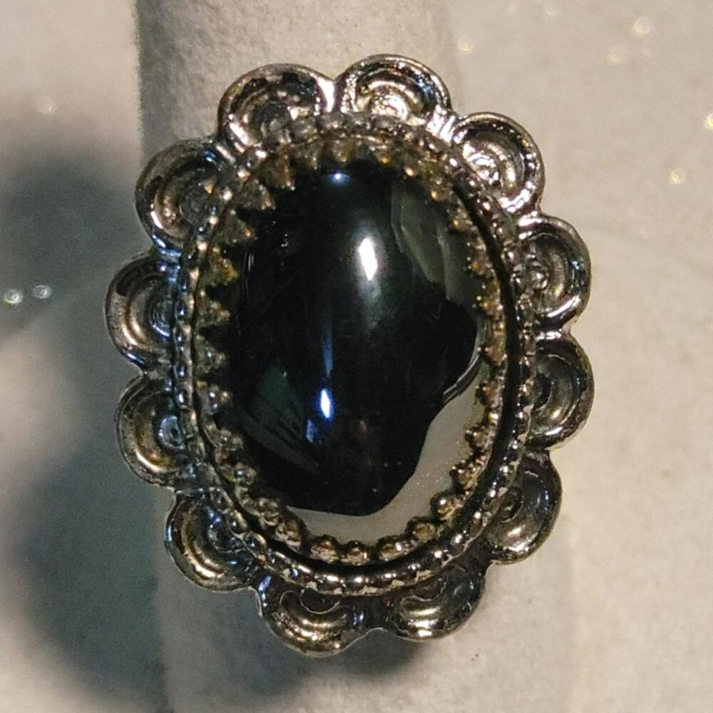 Whiting Davis Vintage Signed Silvertone Ring Size 8 Hematite Stone Oval Design